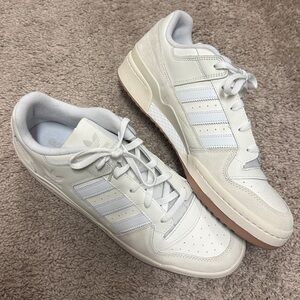 Adidas Forum Low CL Shoes